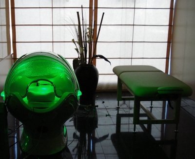 Спа-капсула для spa-салона в интерьере зеленая Спа-капсула для spa-салона в интерьере