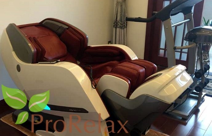 Массажное кресло RT8600S в интерьере