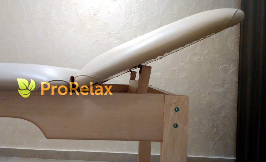 Стол для массажа в салон красоты PR_007 деревянный