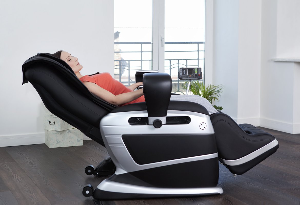 Массажное кресло Rejoice для дома в интерьере