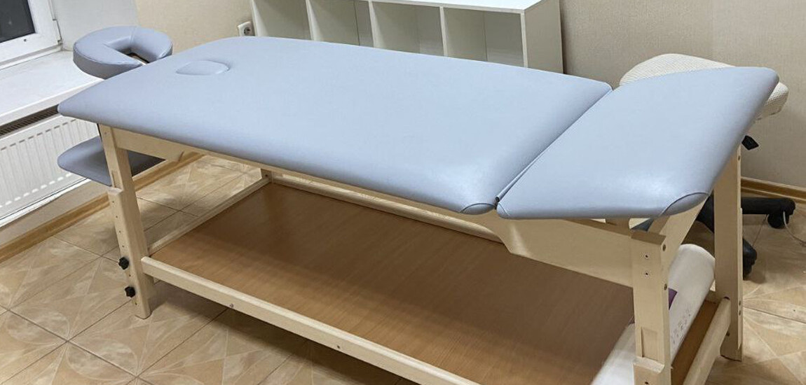 Кушетка массажная с подголовником PR_007P