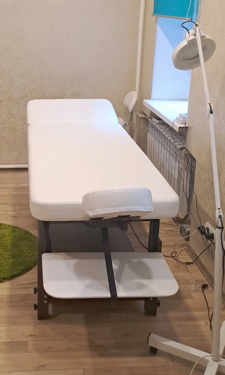 Массажная кушетка для салона PR_011 Prorelax Массажная кушетка для салона PR_011 Prorelax