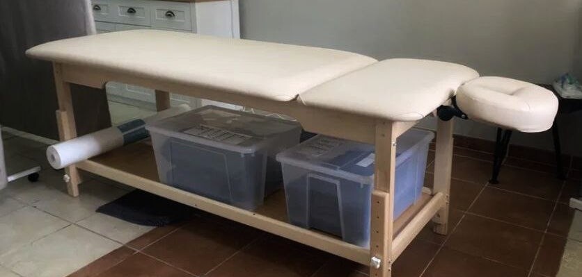 Кушетка масажно-косметологічна PR_007P